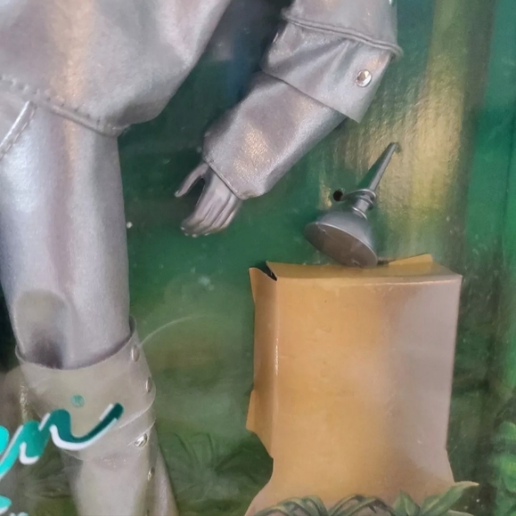 Tin man Barbie doll - Picture 3 of 5